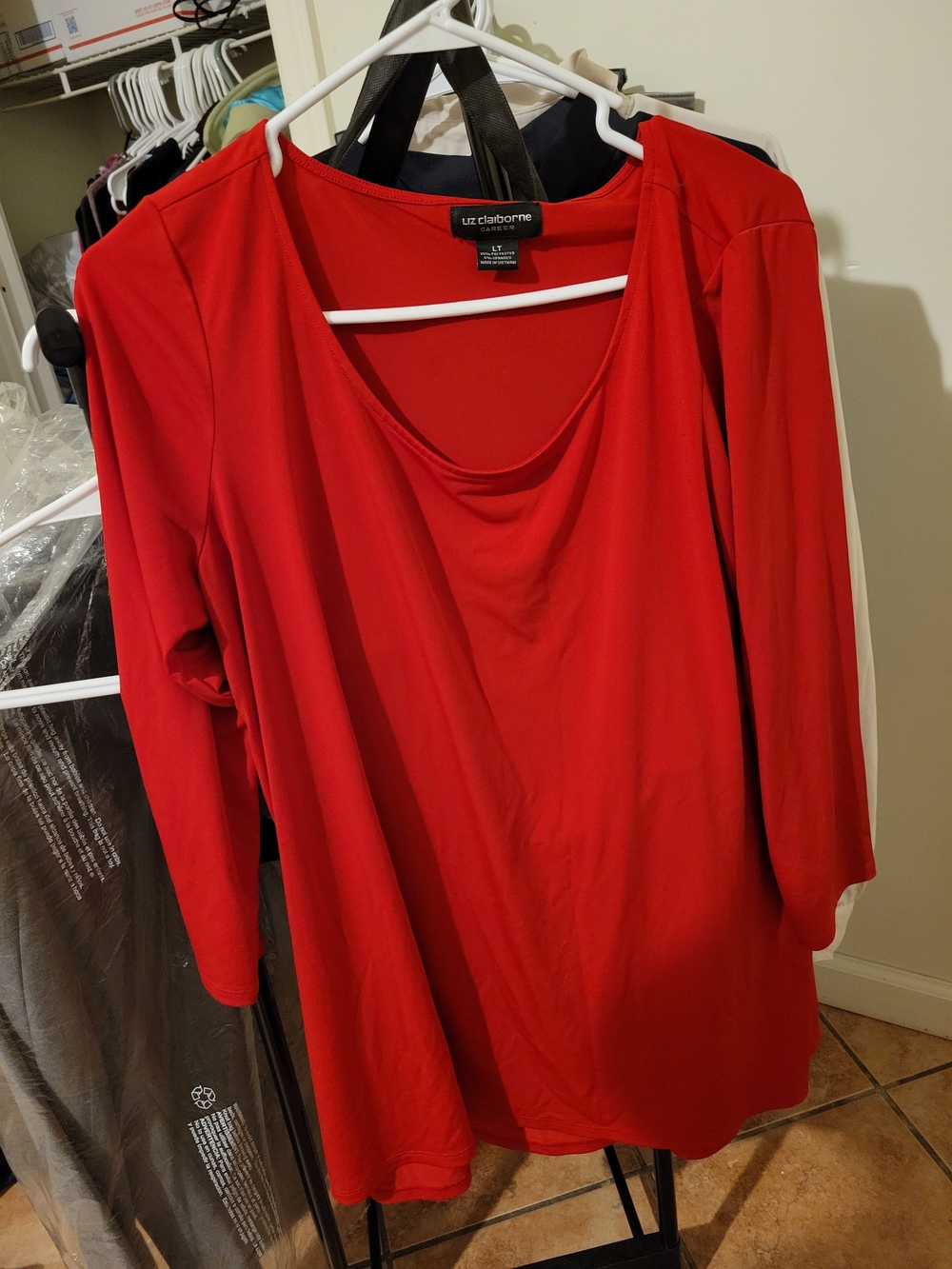Liz Claiborne Red Scoop Neck Top